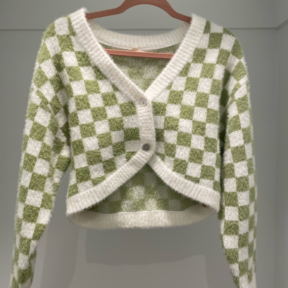 pacsun cropped checkered cardigan
